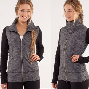 Lululemon - coco pique daily yoga jacket zip up